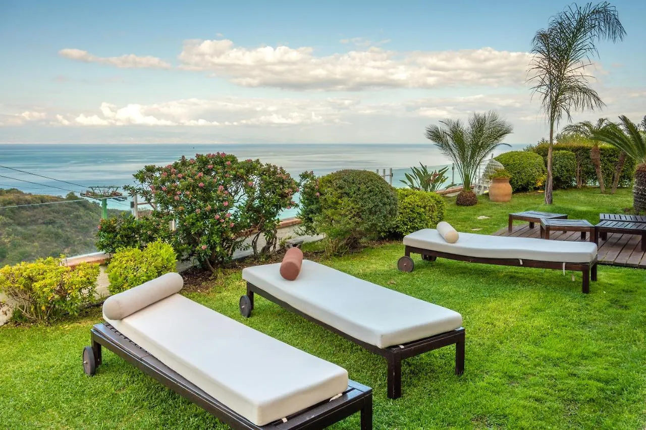 Luxury Taorum Villa With Spectacular Sea Views In Taormina