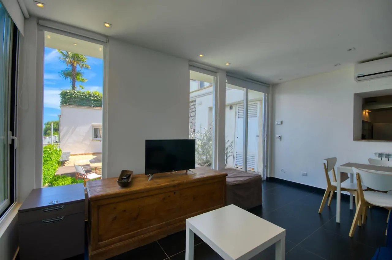 Luxury Taorum Villa With Spectacular Sea Views In Taormina