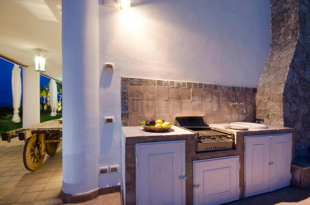 Luxury Taorum Villa With Spectacular Sea Views In Taormina
